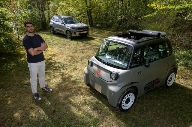 La Citroën Ami Outdoor et la C3 Aircross Outdoor 2026 en finition baroudeur, garées en pleine nature