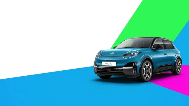 La nouvelle Nissan Micra 100 % électrique, de trois quarts avant, couleur bleue